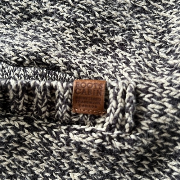 ROOTS - CARDIGAN WITH HOOD - GIRL’S SMALL - Picture 5 of 5